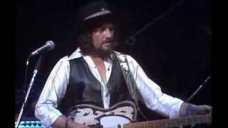 Waylon Jennings     Old Love New Eyes chords