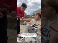 Anh Trai Chiêu Đãi Xúc Xích Chiên Cho Cậu Em Trai Thèm Xúc Xích