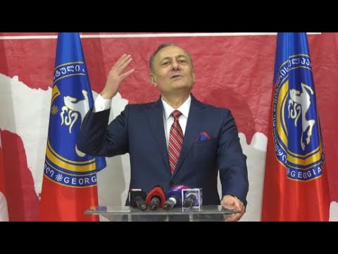 \"ხელისუფლება იშლება ,მმართველი გუნდი გახეთქილია, ეს მოხდა ბიძინა ივანიშვილსი დაბადების დღეზე მოხდა\"