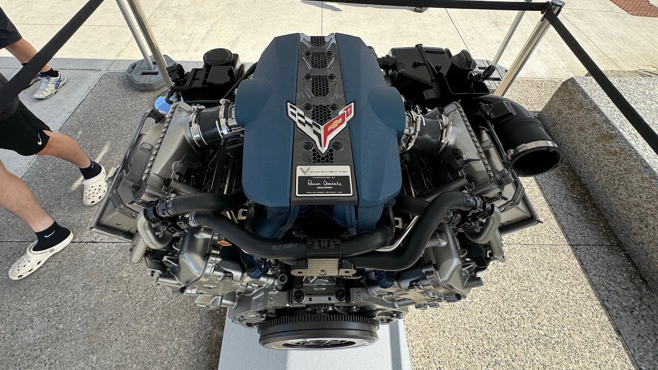 2025 Corvette ZR1 5.5L LT7 ENGINE FULL WALK AROUND!!!