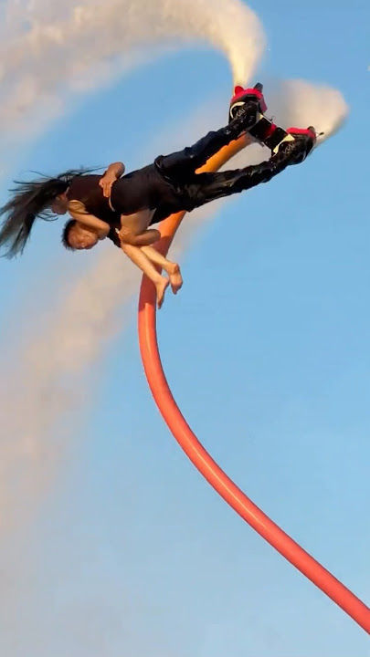 Flyboard ride is so romantic 💦They enjoying fly on water!#flyboard #romantic #summer #extremesports