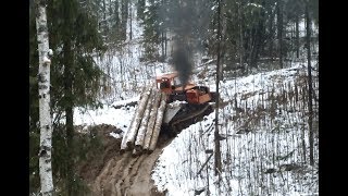 Вывозка леса в России Когда едет только трактор или Урал лесовоз