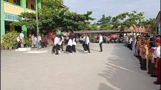 Implementation of the ceremony to commemorate Youth Pledge Day on October 28, 2025 at State Eleme...