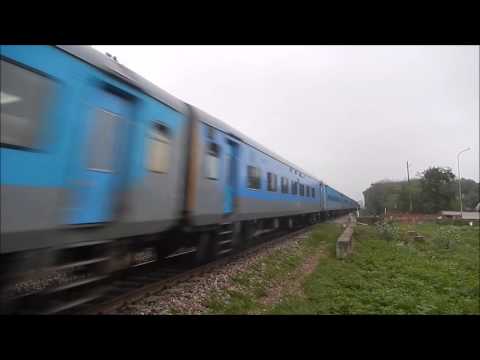 22478 Jaipur-Jodhpur LHB Intercity Tears Through Jaipur City