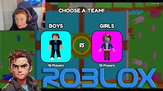 CHILLING in ROBLOX Boys vs Girls Capture the Flag