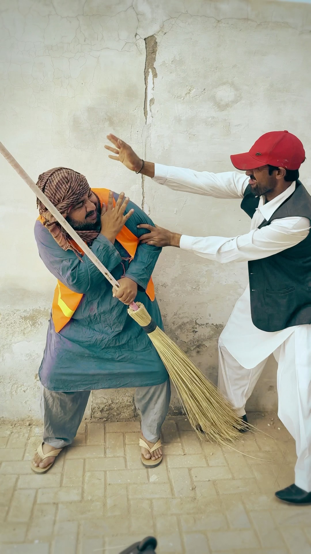 garib ko maarne ki sazaa ???