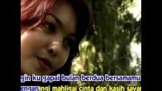 Yelse Mencuri Cinta By Mozanam