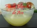 Fondo blanco de ave o caldo de pollo