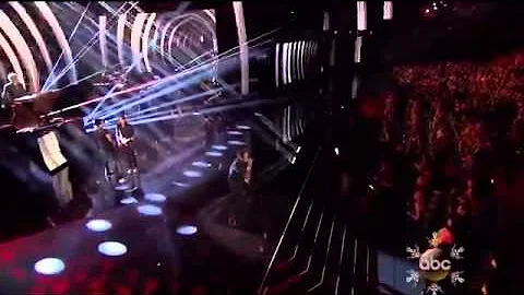 Luke Bryan - That's My Kind Of Night (American Music Awards 2013)