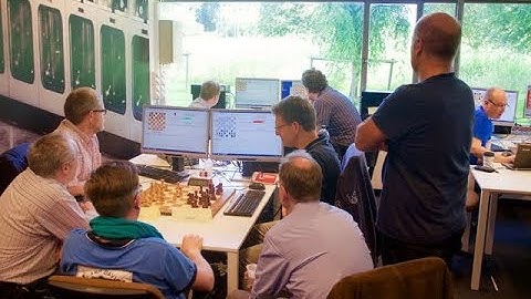 CHESS MATCH 1.e4 - StockFish 20171218 vs Houdini 6.03 - Part 2