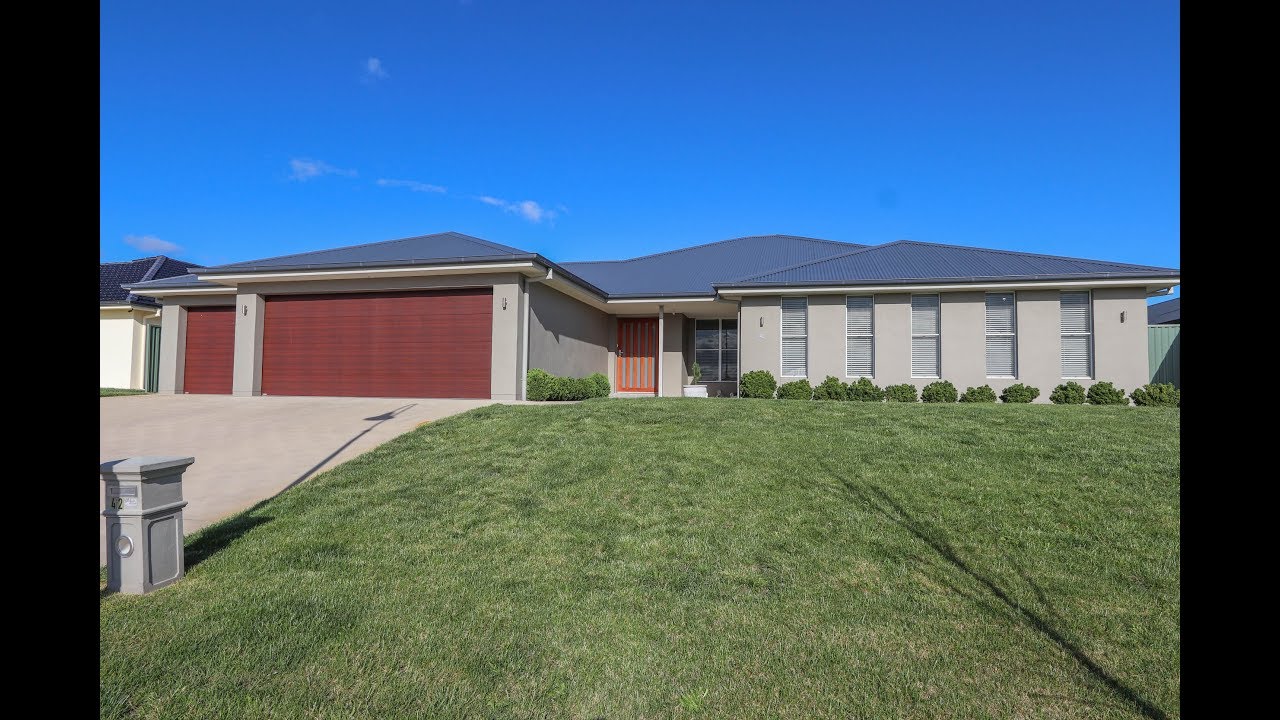 42 Westbourne Drive, Llanarth Video tour YouTube