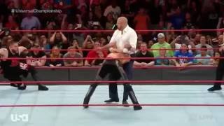 Triple H returns and helps Kevin Owens win the Universal Championship (RAW 08/29/16)