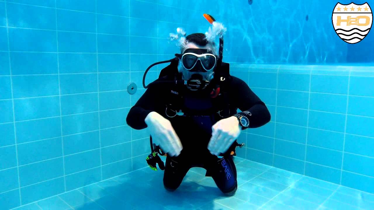 22-35. Komentarz; Awaryjne wynurzenie, CESA