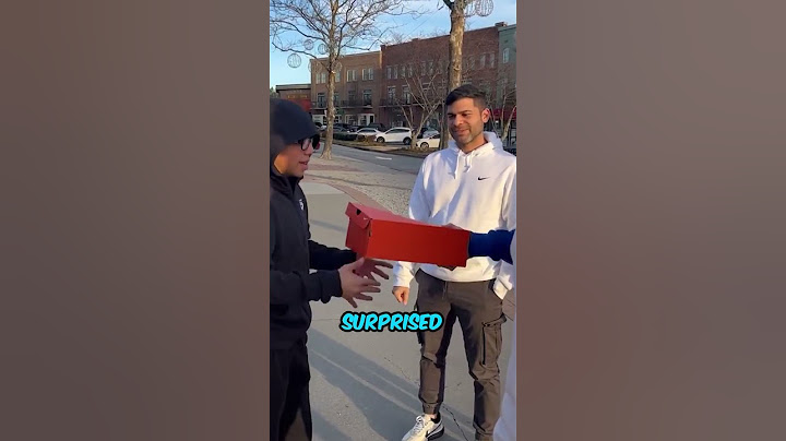 This Student Really Froze Time 🤯 (@johnbravoruns)