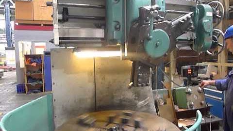 WEBSTER & BENNETT Vertical Turret Lathe