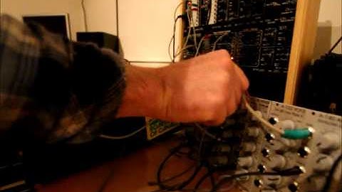 Moog rogue,Korg Monotribe,Doepfer A-100,Paia 9700,Roland TR-707,TC electronic Flashback