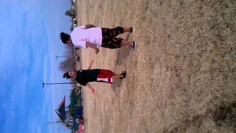 Carolina Cavazos Vs Jayy Composs