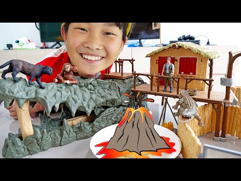 Crocodile Animal Playhouse Toy Assembly with Volcano Toys Activity