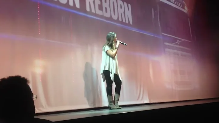 LAURA ALGIERI - CANTA ALLA PRESENTAZIONE DEL NUOVO...