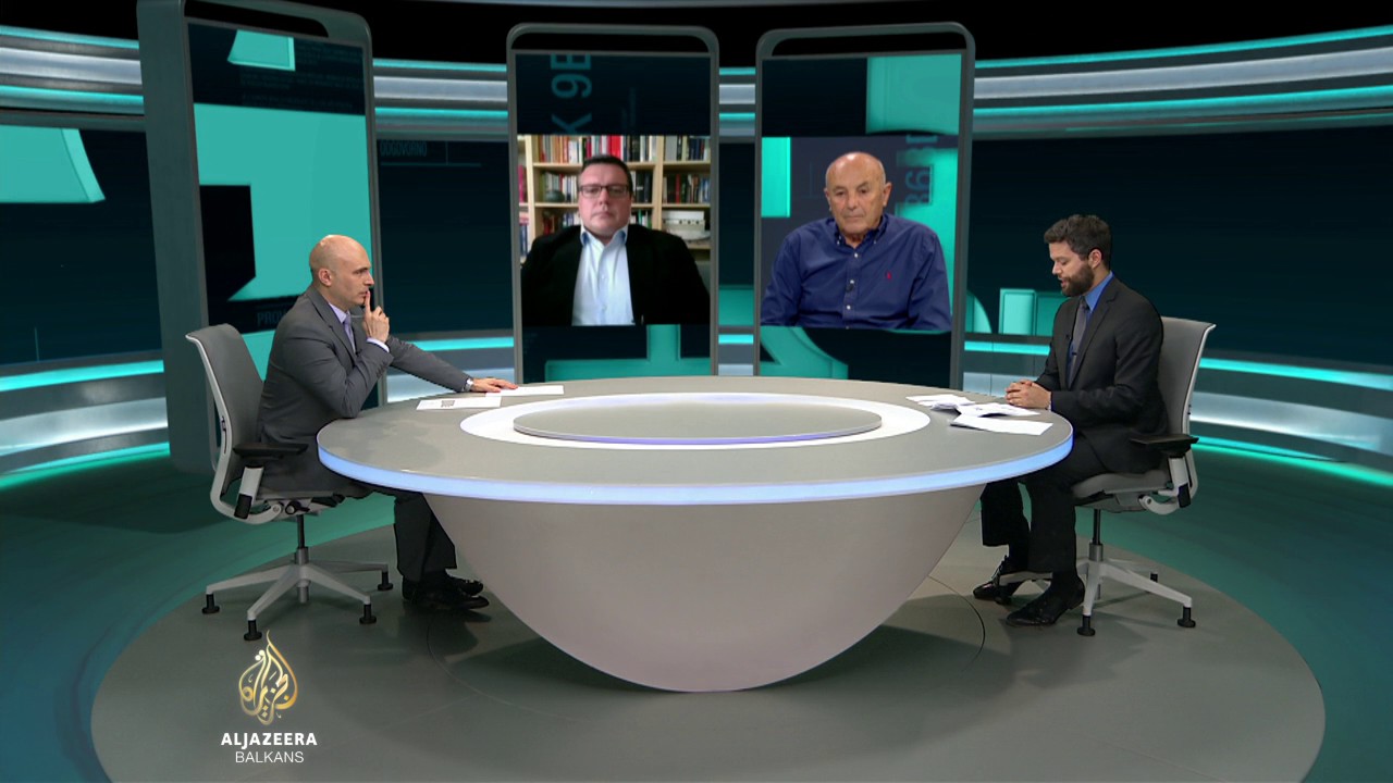 السياق: مصافحة ترامب وبوتين