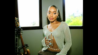 Indica (Live Acoustic Version)- Dia LaRen