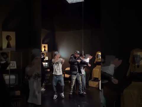 Se Filmează Pentru Gagică Ta By Ursarinho Vali Torricelli Valimiron Ursaru Madatorricelli