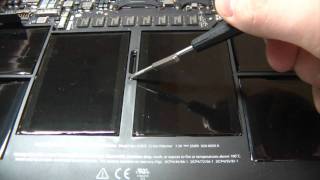 Видео 3. Замена аккумулятора MacBook Air 11 Видео 3. Замена аккумулятора MacBook Air 11