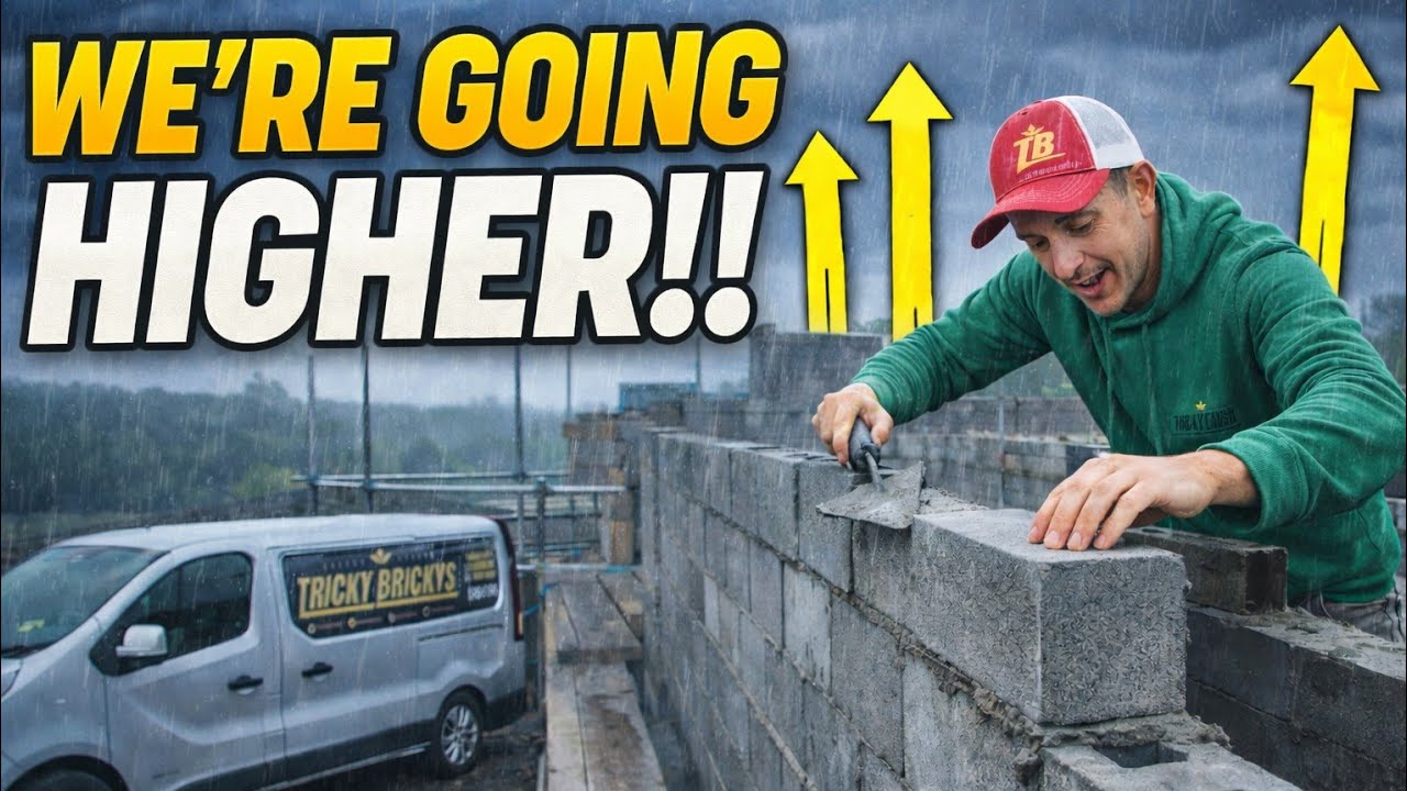 Building a second lift in blockwork #bricklaying #construction #build 