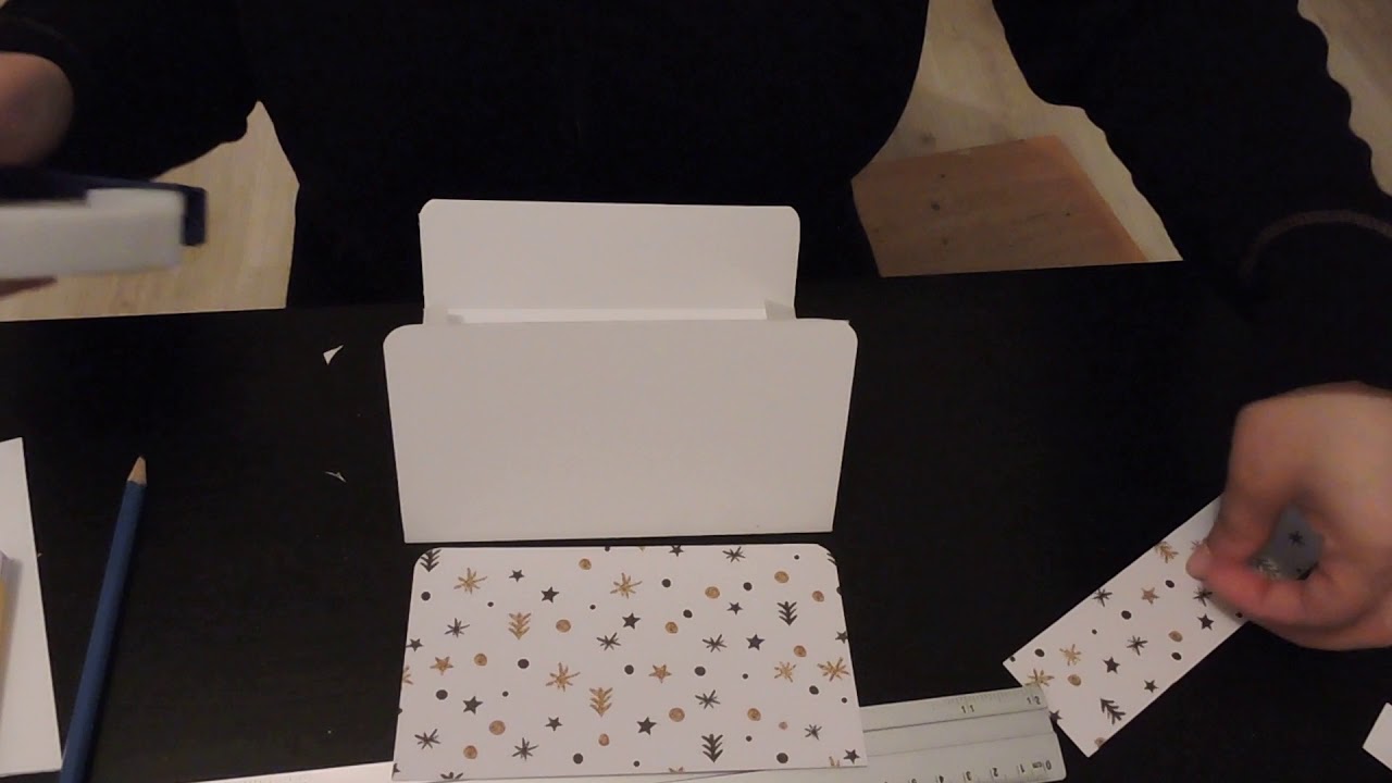 tuto carte pochette cadeau part 1 - YouTube