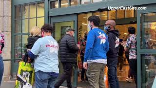 Trader Joe’s Opens New Upper East Side Bridgemarket Store in NYC 120221