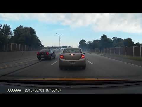 Chrysler Crossfire Accident Caught On Camera