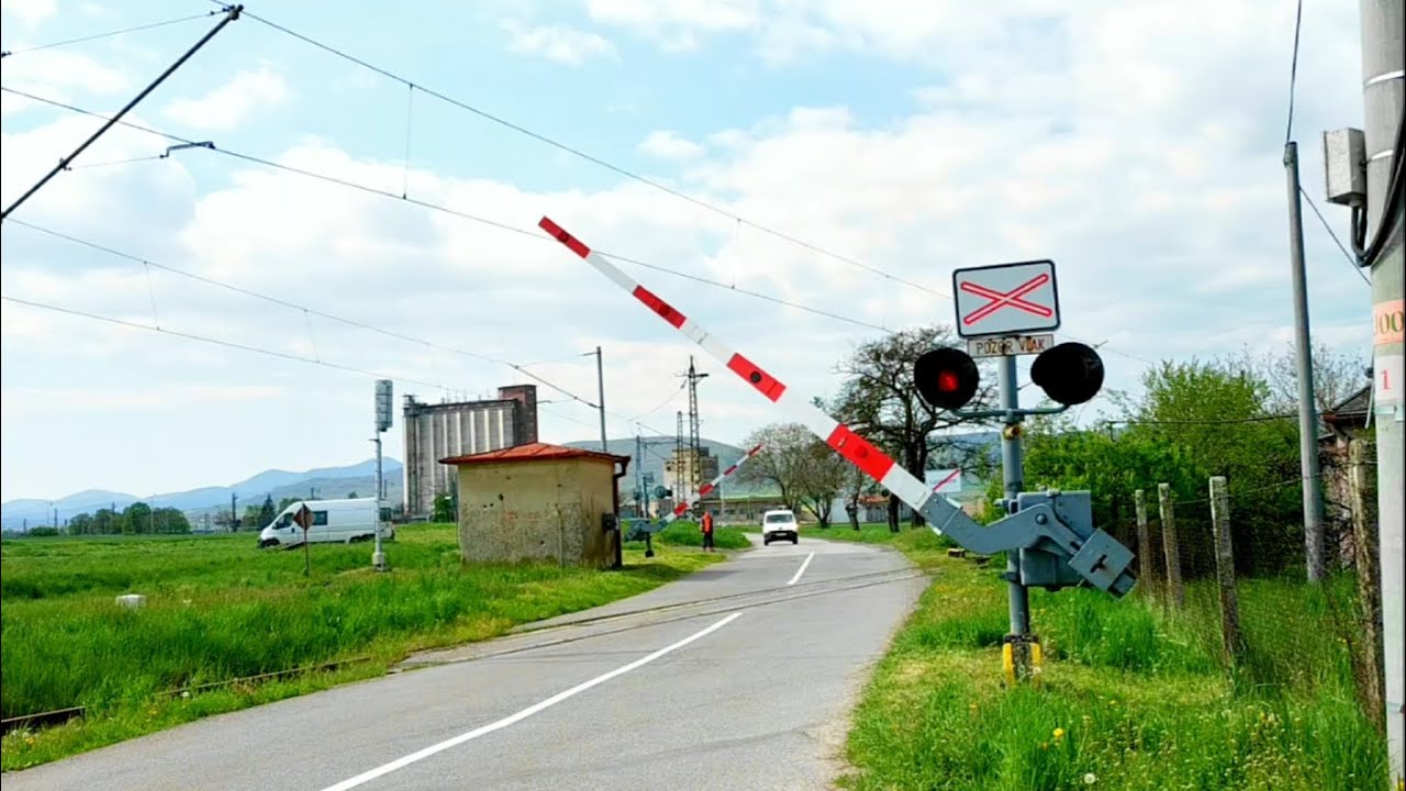 Železničné priecestie Lastovce (SSSR/ZSSR so SIGNALIZÁCIOU)   28.4.2023