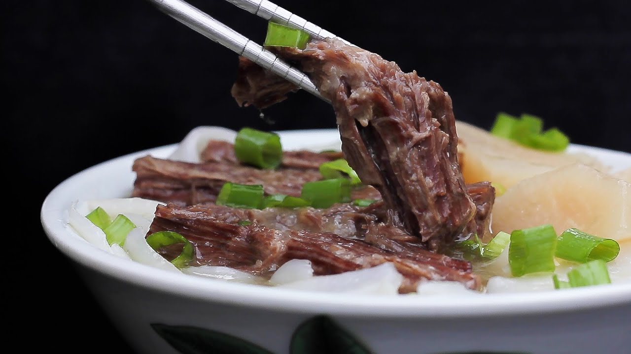 How to Make the MOST TENDER Hong Kong Beef Brisket Noodles Instant
