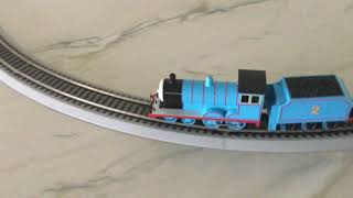 Family Hobby Center’s review of Bachmann HO scale Edward, Flatbed with logs and GWR cattle wagon