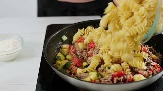 Poêlée De Pâtes Au Bœuf, Aux Légumes Et À La Ricotta