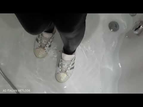 Wetlook - Chantelle in bathtub with Adidas SuperStar