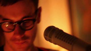 Hellogoodbye - Getting Old | Buzzsession