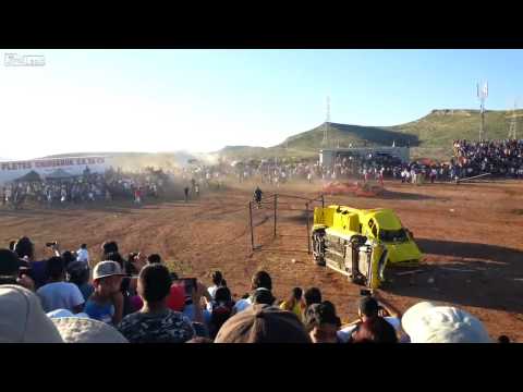 ავტომობილი 6 ადამიანს კლავს