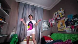 Video thumbnail of "Max Boublil - ChatRoulette ( Clip Officiel )"