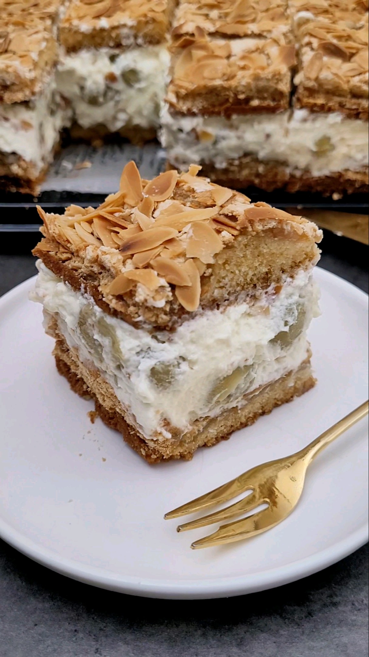 🐰Baiser - Stachelbeersahne Kuchen -Rezept ️ perfekt für die Family 😋 ...