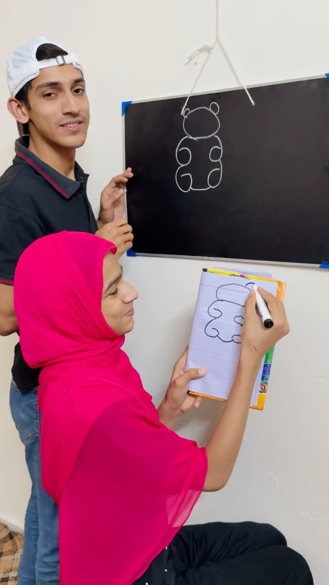Respect ?What He’s Drawing ?|