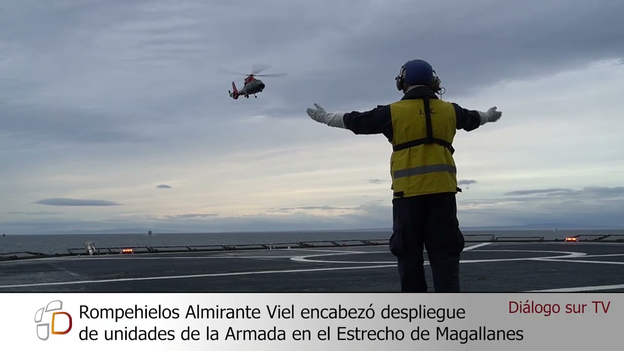 Armada despliega embarcaciones en el Estrecho de Magallanes