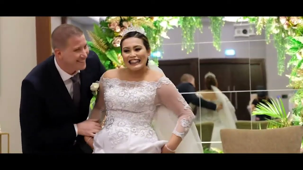 Luke and Ana's Intimate Wedding in Dubai