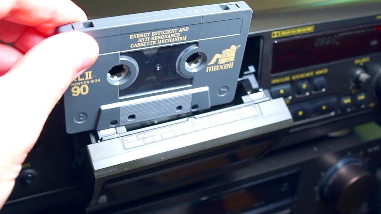 Watch Use a hifi tape deck to get a classic analog tape delay | Tutorial on YouTube Watch Use a hifi tape deck to get a classic analog tape delay | Tutorial on YouTube