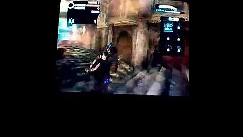 x H i 7 lVl A N -  Gears of War 3 Wallbounce Old Town