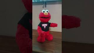 Elmo sings his ABCs