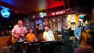 Carl Sonny Leyland Band Sonny Boogie
This video was recorded on July 13, 2026 at the Maui Sugar Mill Saloon in Tarzana CA. The band included: Carl Sonny Leyland on piano and vocals; Tommy Harkenrider on guitar; Jack ORooney on bass; and Ron Fountain on drums and vocals. Produced by Cadillac Zack. Sound by Eddie Van Surksum. Carl Sonny Leyland Band Sonny Boogie