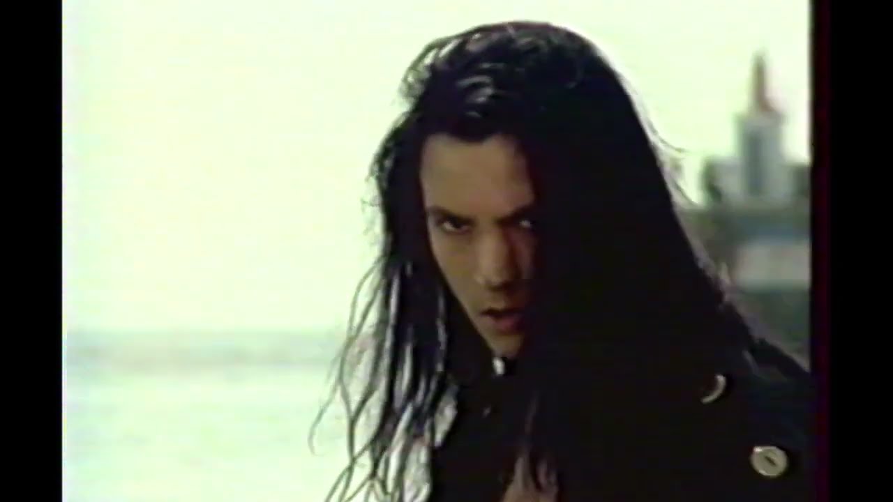 J. (Jaye Muller) on French TV 1993: '40 Degree a l'Ombre' with "Come Over Here"