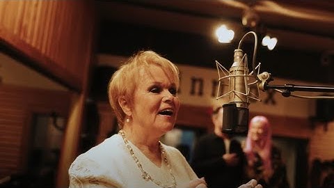 Katri Helena - Elämän tie (Virallinen musiikkivideo)