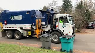 Jordan&#39;s second garbage truck video